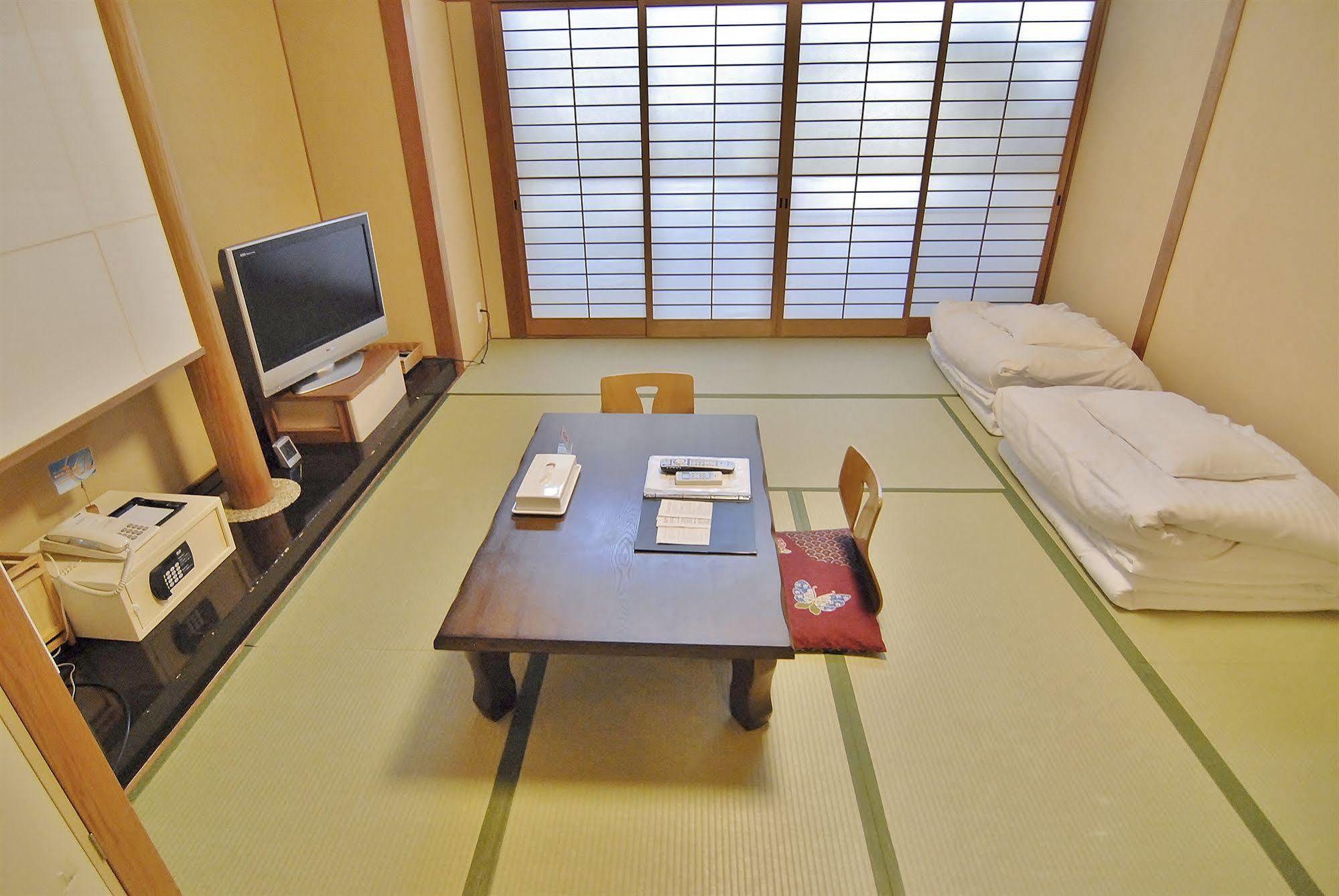 Plaza Fuyo Hotel Fukuoka  Exteriér fotografie